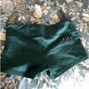 Fleo heather teal regular shorts